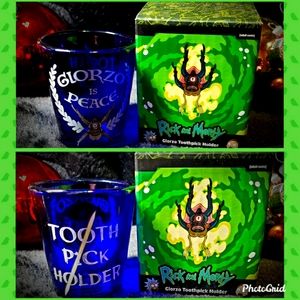 Rick-n-Morty "Glorzo is Peace/Toothpick Holder" Shot Glass